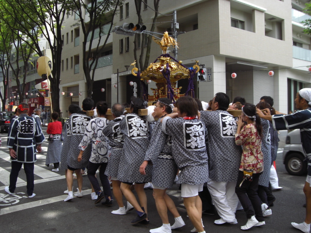 e0081334_16309.jpg