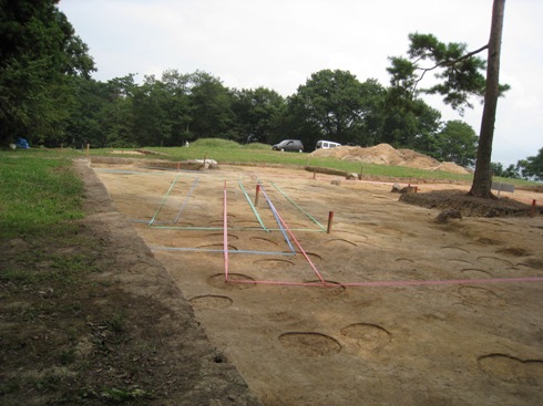 平成22年 桑折西山城本丸跡 発掘調査 現地説明会④_a0087378_54048.jpg