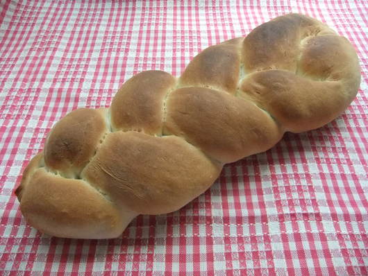 ＜イギリス菓子・レシピ＞ 三つ編みパン【Braided Bread】1_e0038047_11794.jpg