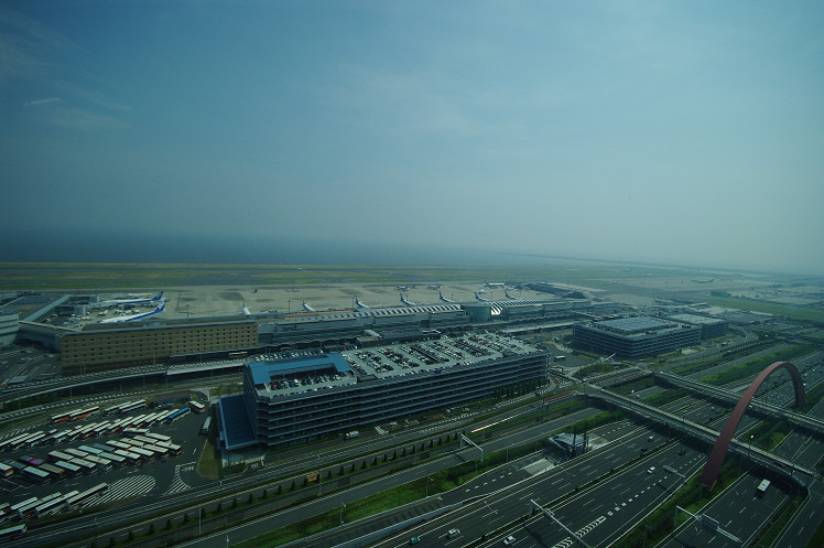 管制塔から..._f0152550_22253792.jpg