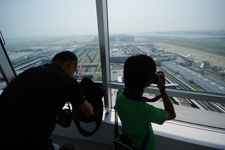 管制塔から..._f0152550_22254983.jpg