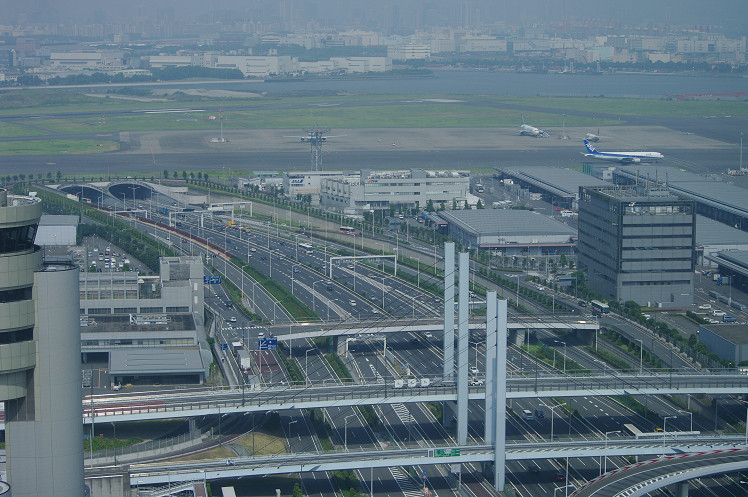 管制塔から..._f0152550_22264792.jpg