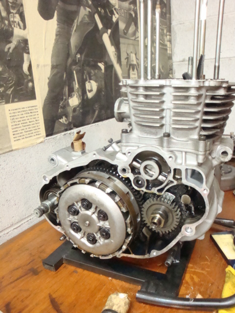 SRのエンジン : 福岡 英車&SR400/500のALDGATE SRのエンジン : 福岡 英車&SR400/500のALDGATE