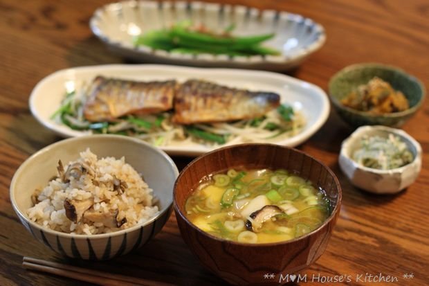 焼き鯖定食 ☆ さばを読む♪_c0139375_1519318.jpg