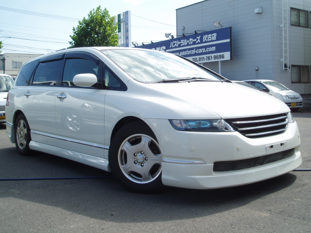 新在!MPV・セレナ・ステップW・仕入れております!!(伏古店)_c0161601_2312667.jpg