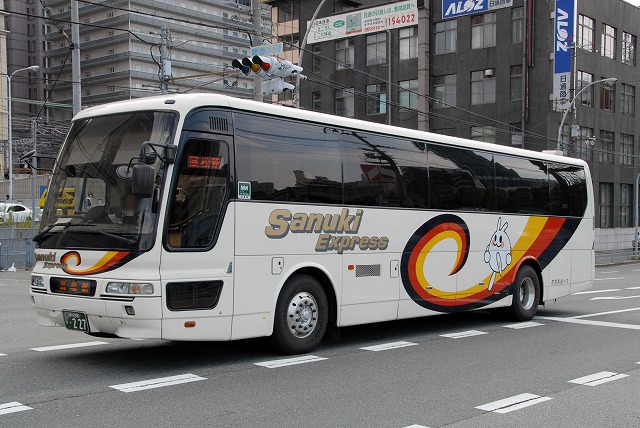 四国高速バス～高速車２～_a0164734_23311930.jpg