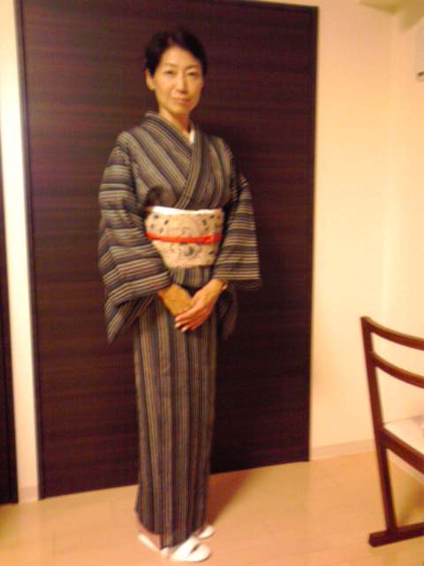 100914 着物セミナーでした♪_f0164842_0312942.jpg