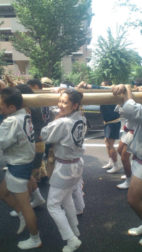 12日貫井神社_c0179952_1955859.jpg