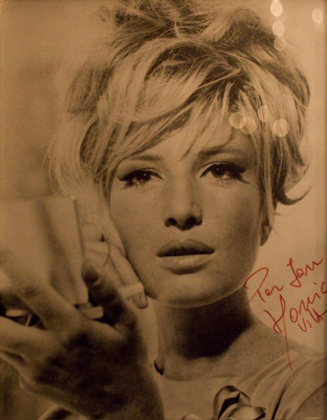 photo inspiration :: monica vitti_f0089299_16554082.jpg