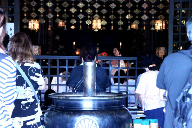 鞍馬寺 義経祭_e0048413_13554956.jpg