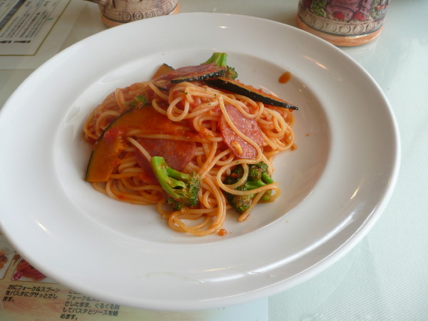 モッチモ・パスタ 須磨店でのランチ 0n 2010-9-14_b0118987_7505290.jpg