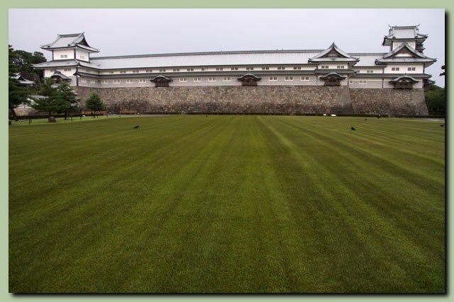 旧県庁～金沢城公園～本多の森_f0079990_825314.jpg