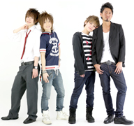 日本初BLバーの男子・MiracleJumPが1stアルバム「Miracle Jumping!!」をリリース！_e0025035_1252227.jpg