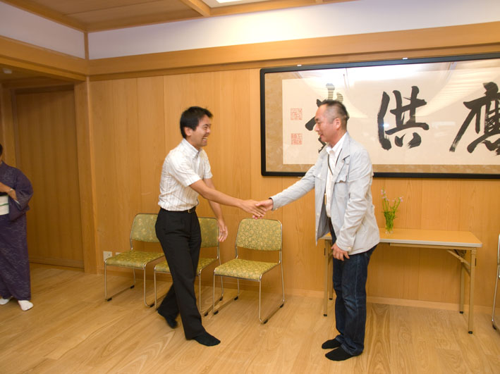 東大社銚子神幸祭出版報告会⑥鎌倉市長、副市長も参加_c0014967_10301836.jpg