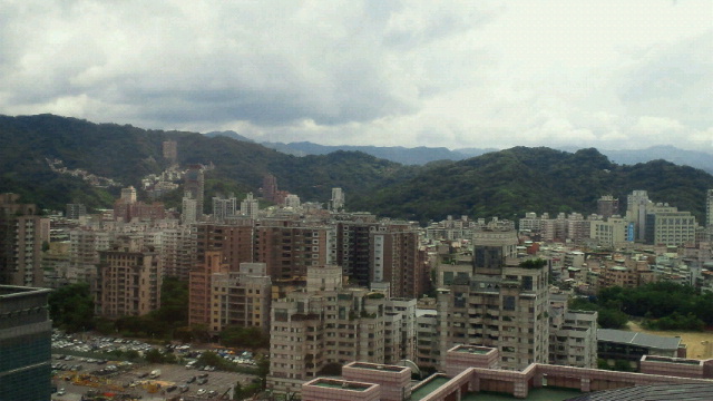 曇天の台北に到着_a0151913_16273264.jpg