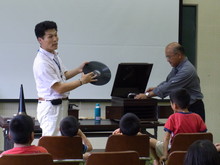 子供映画会(今立図書館の定例会)に行ってみました_e0061225_15584440.jpg