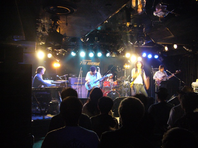 e0138131_1432870.jpg