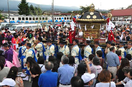 八王子・筒口神社例大祭　2010.09.18　富士河口湖町_c0162844_23494237.jpg