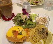 cafe  4℃_f0089775_104499.jpg