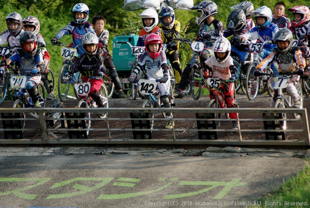 2010JOSF Japan Open Night Race　 Vol6：予選第１ヒート　ミルキー８、９クラス_b0065730_20525042.jpg