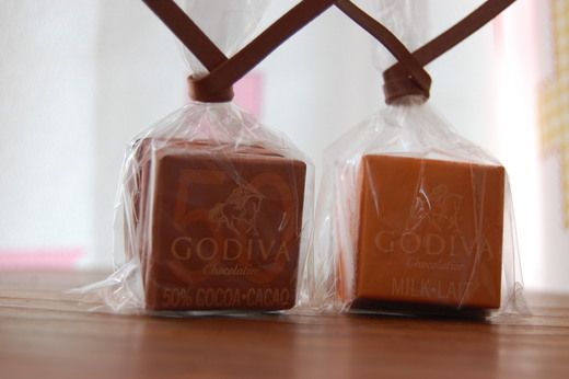 GODIVA （ゴディバ）_d0126542_13251554.jpg