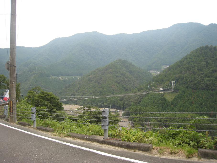 十津川村、谷瀬の吊り橋。_f0205367_2120538.jpg