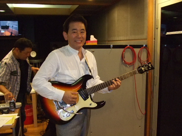 先週の写真をご覧下さい。_e0119092_192774.jpg