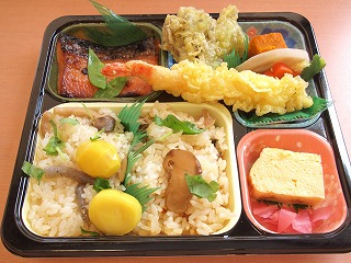 大創業祭限定弁当_e0113495_152725.jpg