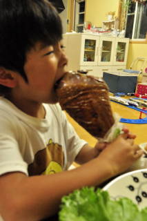 こっくり肉じゃが弁当とギャートルズの肉_b0171098_7571117.jpg