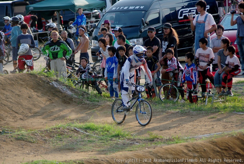 2010JOSF Japan Open Night Race　 Vol8：予選第１ヒート　ミドルクラス_b0065730_0475697.jpg