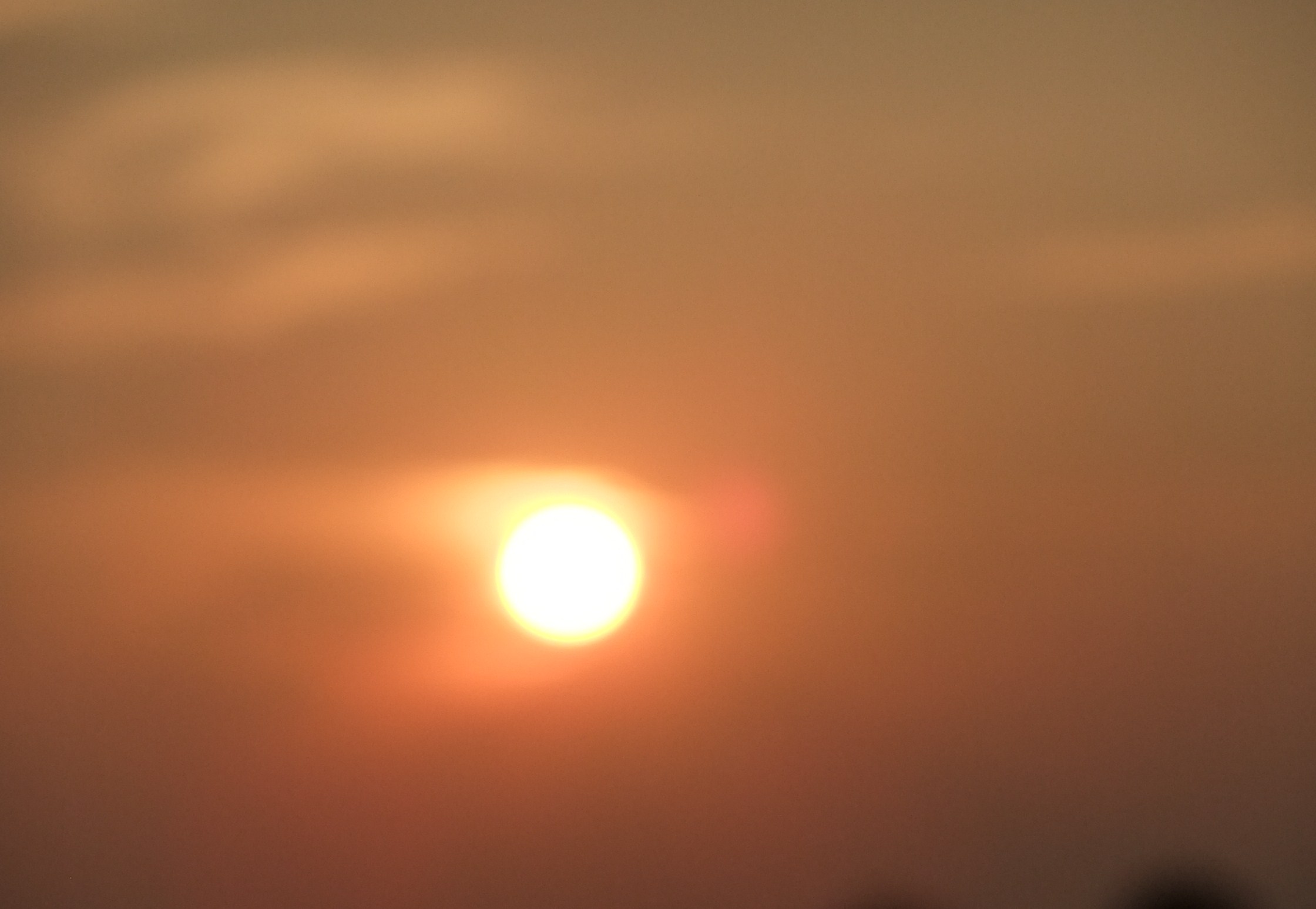 ダイヤモンド富士.....今日は何とか!_b0137932_1839144.jpg