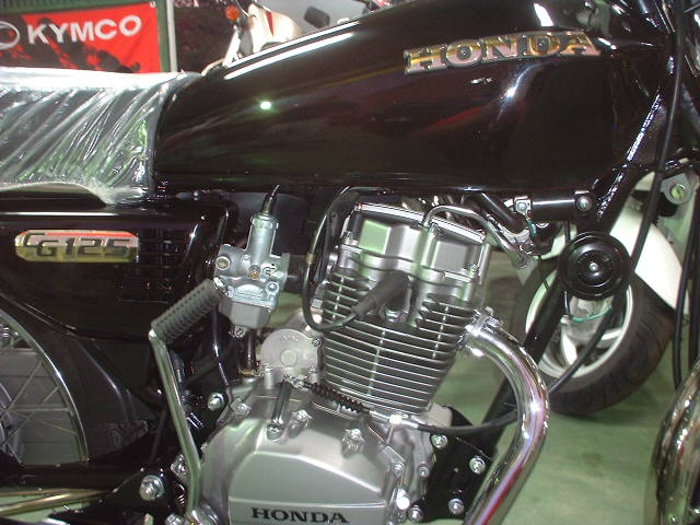 CG125入荷しました~!_b0007835_19353844.jpg