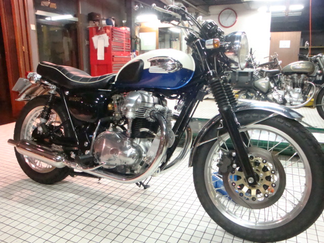 Kawasaki W650も亦由_f0205962_2243667.jpg