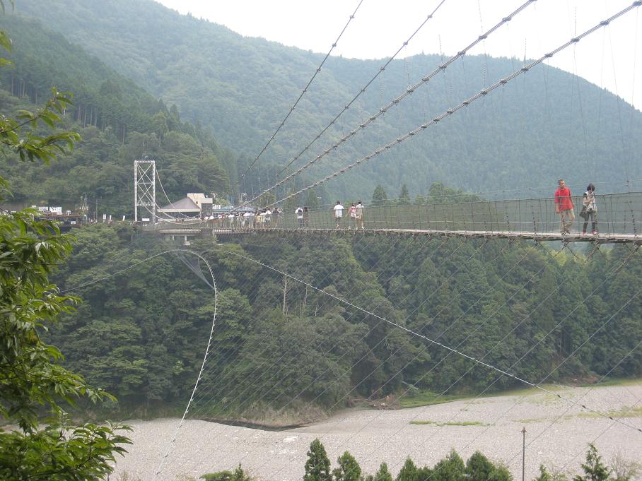 十津川村、谷瀬の吊り橋。_f0205367_1255152.jpg