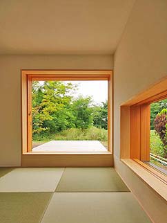 小さな森の家(i-works 15坪の家)_b0014003_15201338.jpg