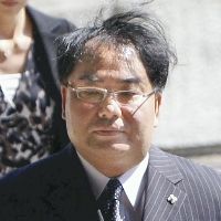 「最後の正義」か、「CIAの手先」か?:検察の迷暴走と崩壊の序章!?_e0171614_10183113.jpg