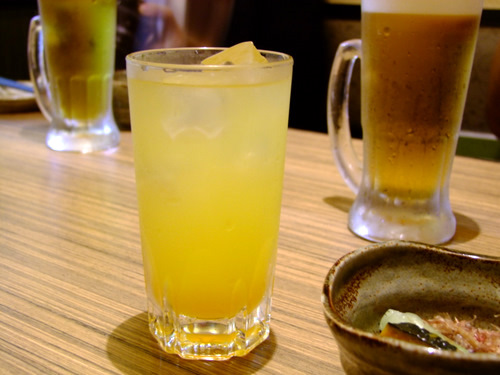 「溜池山王 八丈島料理はっとりのあしたばの天ぷら」_a0000029_1229277.jpg