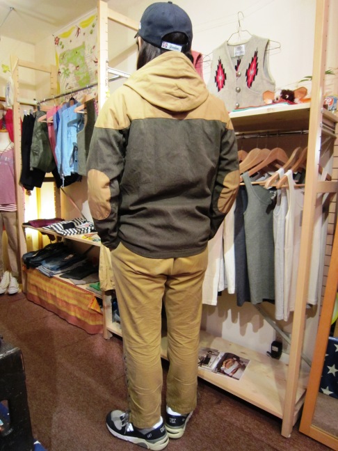 melple(メイプル) \"クラシックマウンテンパーカ\"_f0191324_13101.jpg