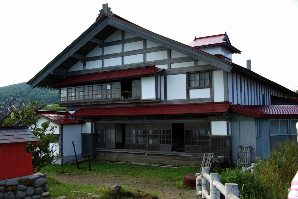 秋の小樽、定山渓・札幌旅行②～小樽市貴賓館、鰊御殿、定山渓散策路～_c0223825_0405490.jpg