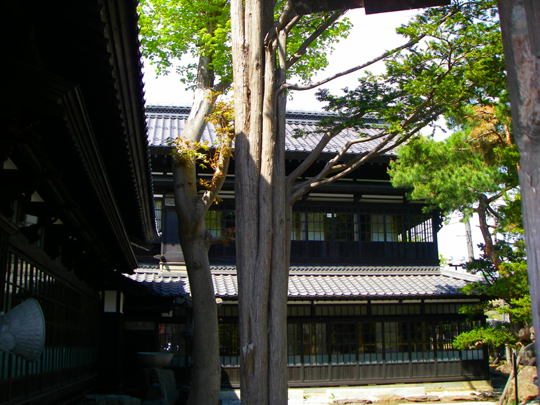 秋の小樽、定山渓・札幌旅行②～小樽市貴賓館、鰊御殿、定山渓散策路～_c0223825_06653.jpg