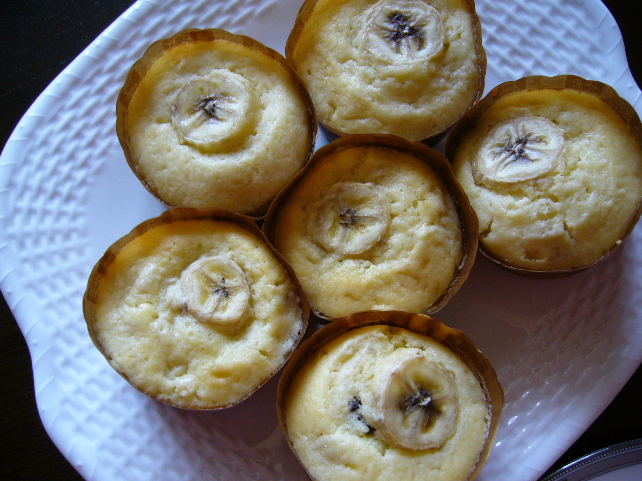 バナナカップケーキでお茶のみ くまのポーランド生活