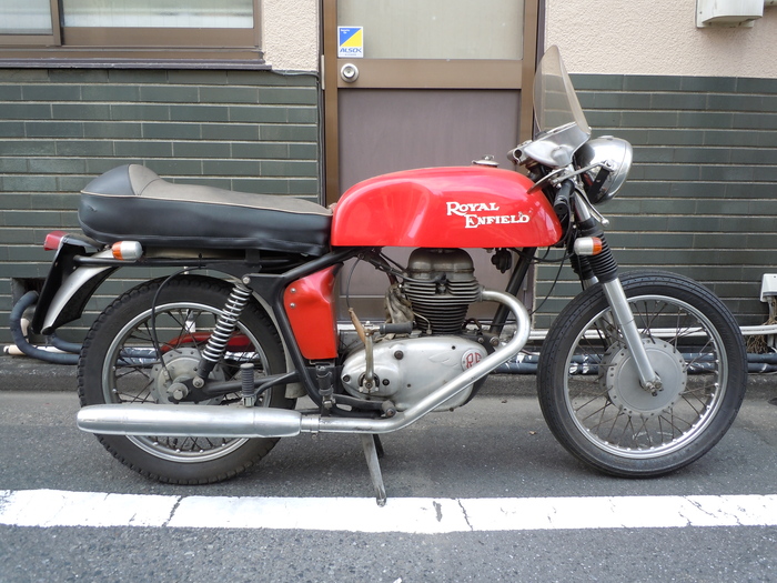 Royal Enfield _e0132832_22293192.jpg