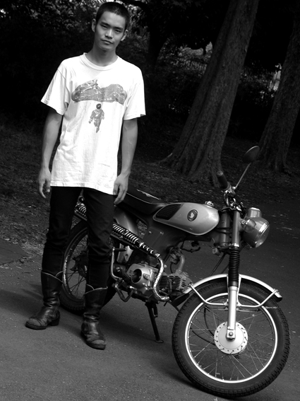 5COLORS 『 君はなんでそのバイクに乗ってるの?』#26_f0203027_1972621.jpg