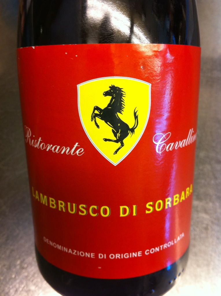 ワイン Lambrusco ristorante Cavallino ferrari Ferrariレストラン Ristorante Cavallino ランブルスコ