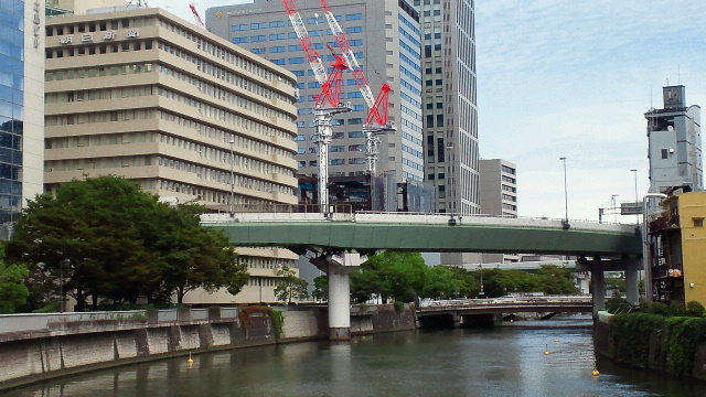 佐伯祐三 「肥後橋風景」 (1926)_a0151913_12335099.jpg