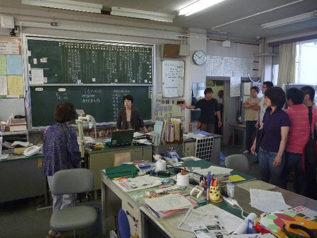 小学校ボランティア&草引き_b0054727_18302526.jpg