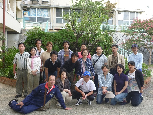 小学校ボランティア&草引き_b0054727_18394090.jpg