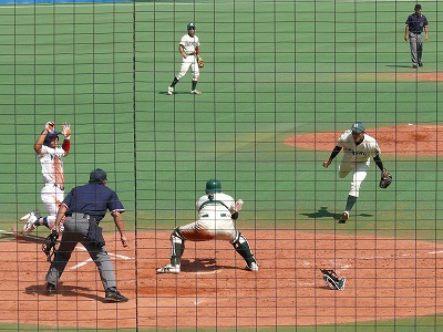9月22日 東都大学野球2部 専修大対駒澤大_b0166128_1019380.jpg