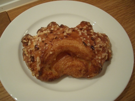 クシの形の菓子パン?_a0159707_341597.jpg