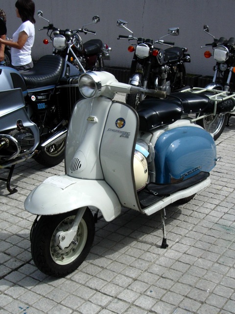 a0129311_1132096.jpg
